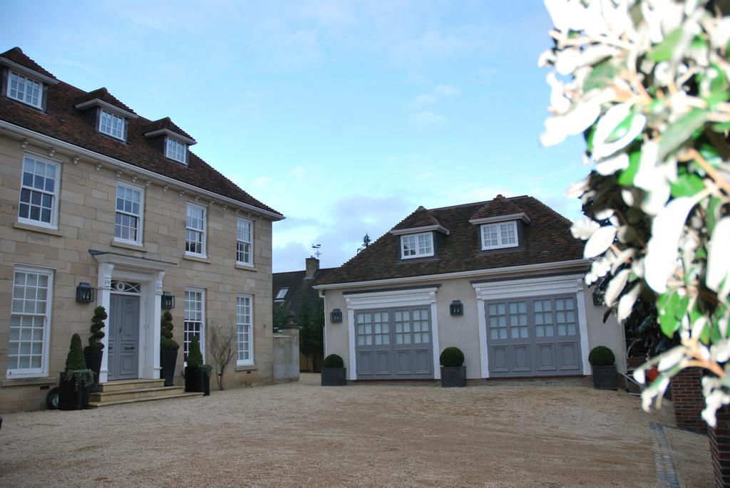 Montpellier House Bed & Breakfast Newport Pagnell Exterior photo