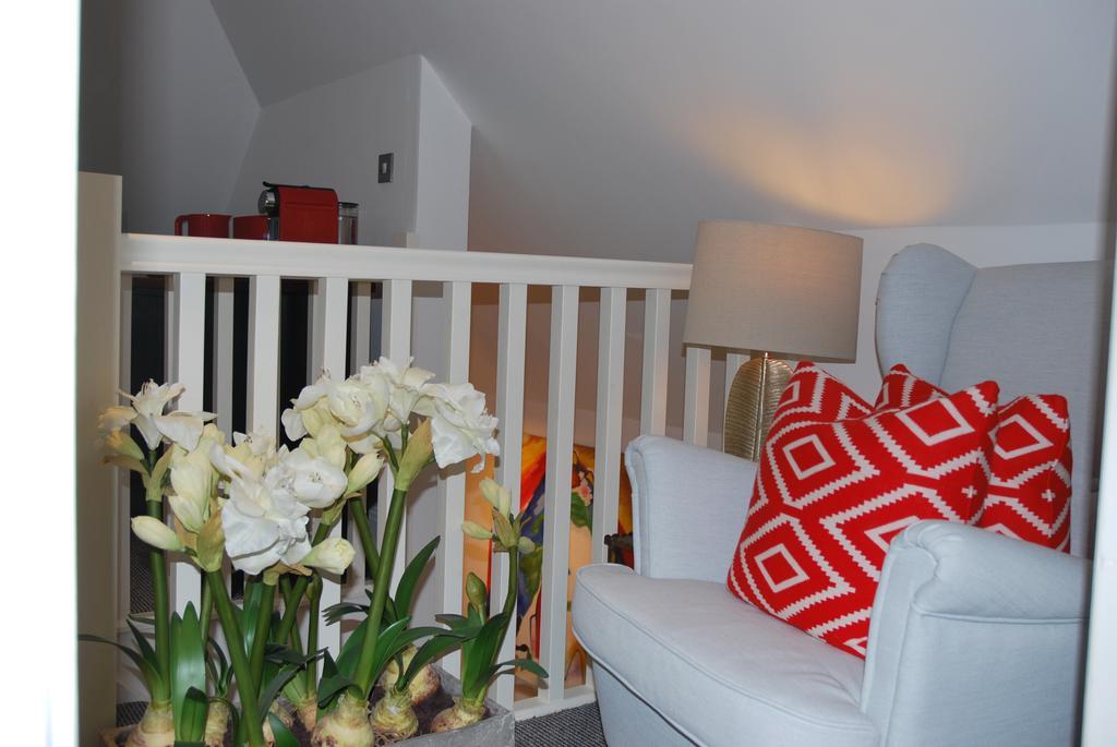 Montpellier House Bed & Breakfast Newport Pagnell Exterior photo
